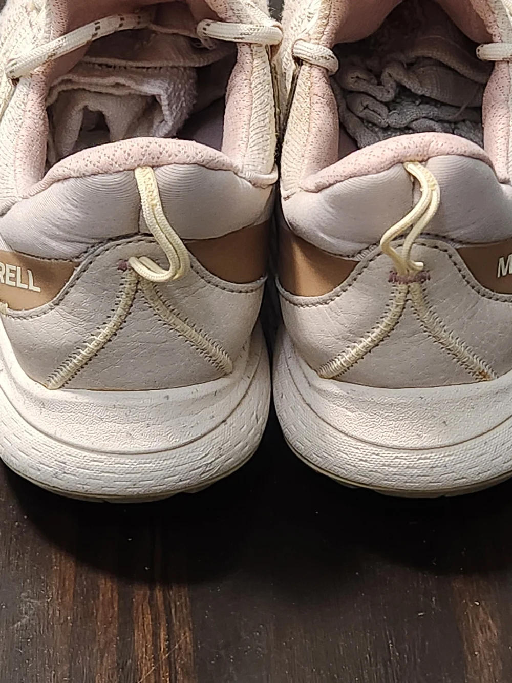 Merrell Bravada 2 Women's Trail Shoes Size 9 Beige Pink Knit Sneakers J135650